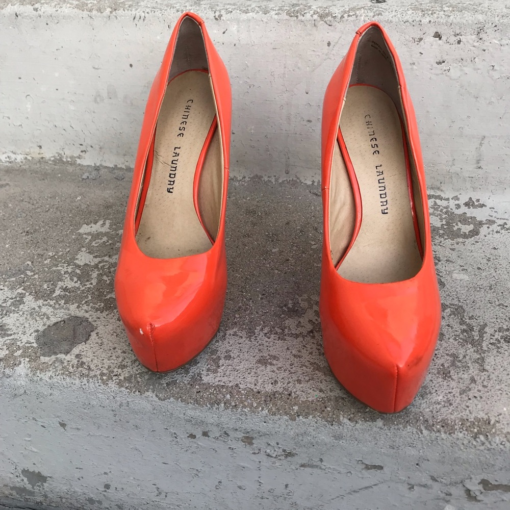 Chinese Laundry Orange Pumps